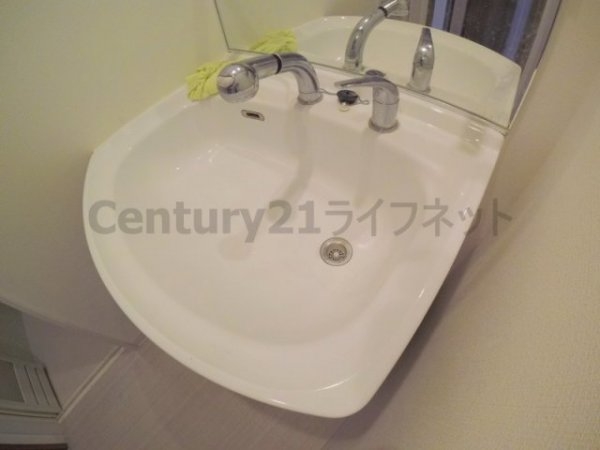 プレサンス新大阪ザシティ