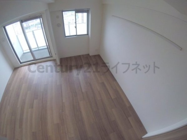 プレサンス新大阪ザシティ