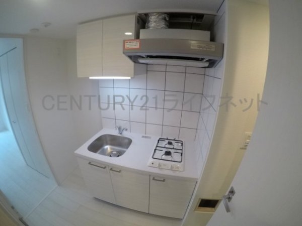 大阪市淀川区十三本町２丁目のマンション