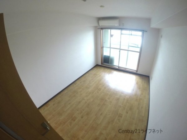 アーデン新大阪