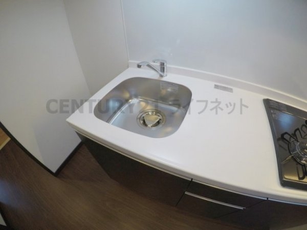 大阪市淀川区十三東４丁目のマンション