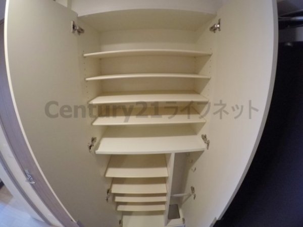 プレサンス新大阪ジェイズ