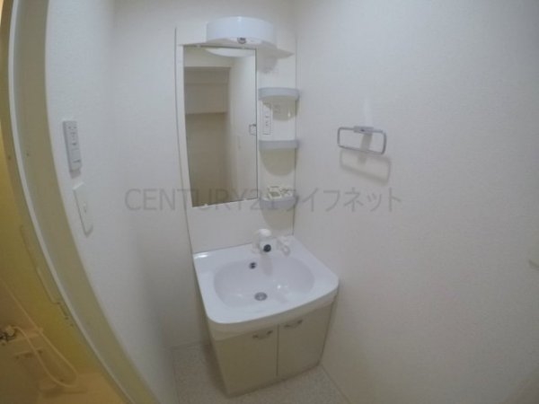 ルーエ江坂
