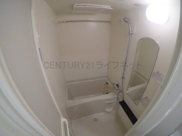 プレサンスOSAKA西中島リエゾン