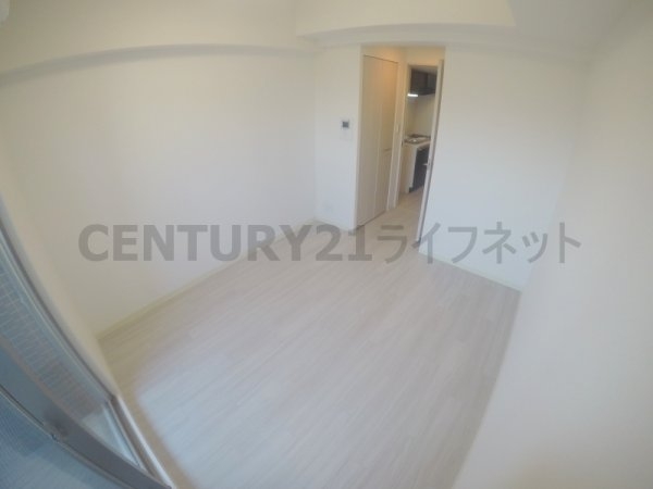 プレサンス大阪三国ネオス