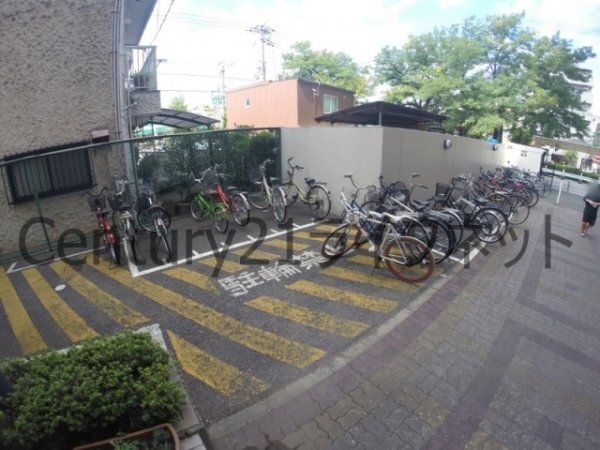 ローズコーポ新大阪8