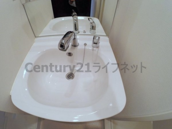 プレサンス新大阪クレスタ