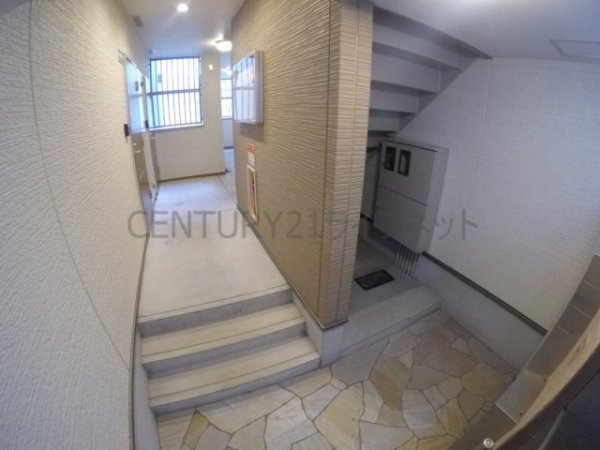 吹田市江坂町５丁目のアパート