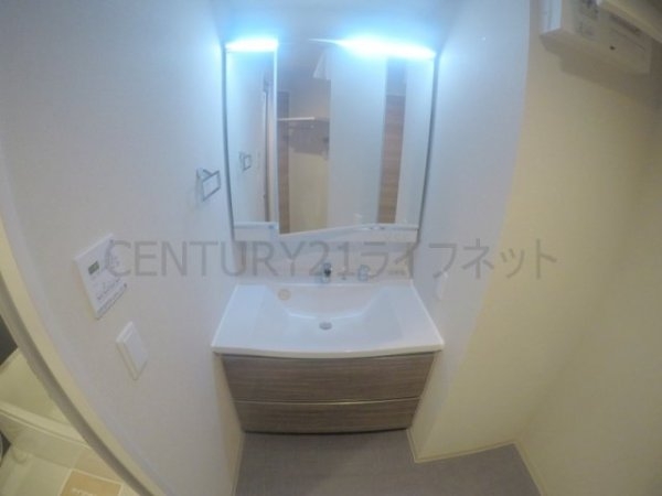 エタニティ江坂