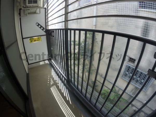 大阪市東淀川区西淡路１丁目のマンション