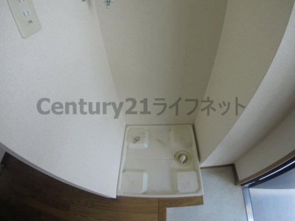 大阪市東淀川区西淡路１丁目のマンション