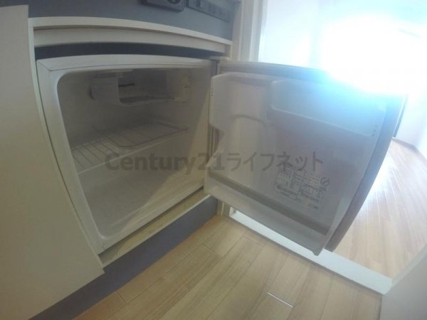 ロイヤルハイツ西淡路パート2