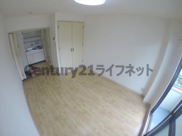 パインハイツ新大阪
