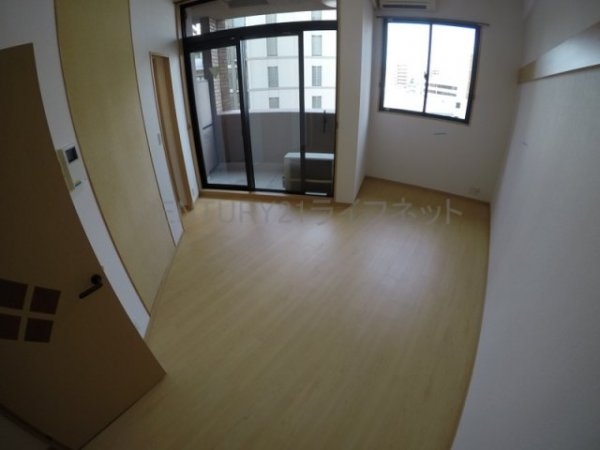 フォレステージュ江坂垂水町