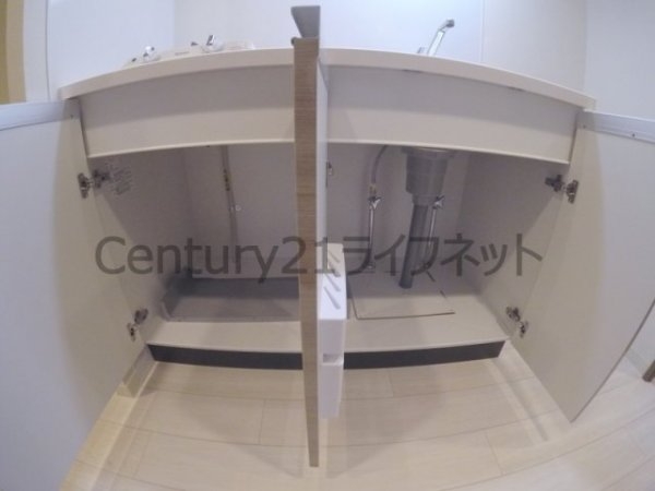 プレサンス梅田2
