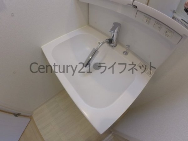 アドバンス新大阪ウエストゲート2