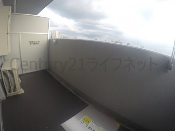 ライブガーデン新大阪