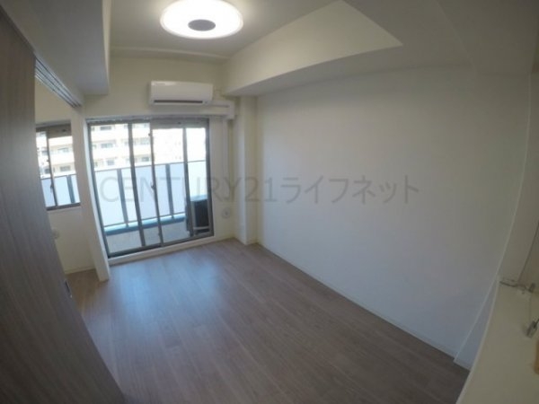 プレサンス新大阪ジェイズ