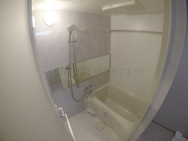 スプランディッド江坂3