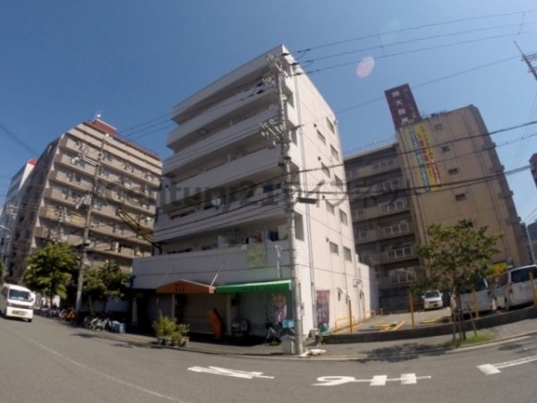 メゾンリーフ