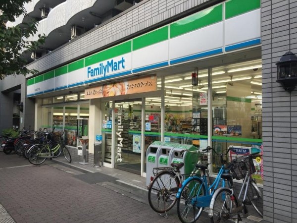 プレサンス新大阪ジェイズ(ファミリーマート東三国六丁目店)