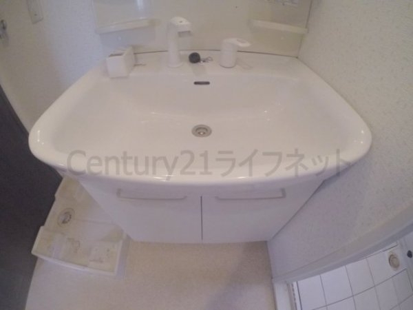 ノースヴィレッジ参番館