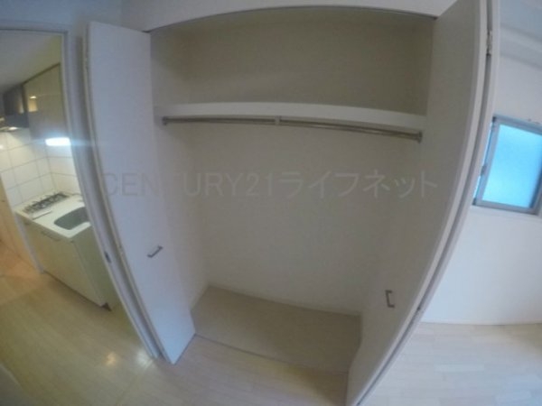 エストーネ江坂