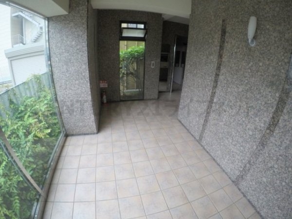 吹田市垂水町３丁目のマンション