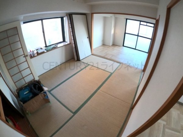 吹田市垂水町３丁目のマンション