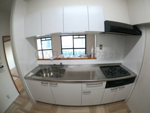 吹田市垂水町３丁目のマンション