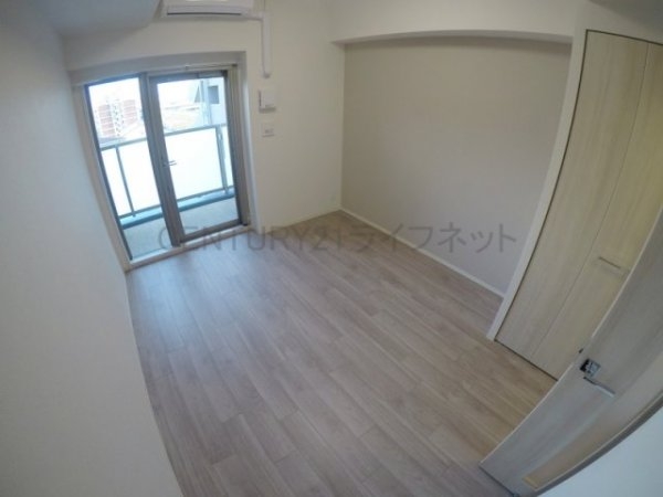 大阪市淀川区西中島２丁目のマンション