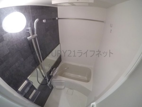 吹田市南吹田５丁目のマンション