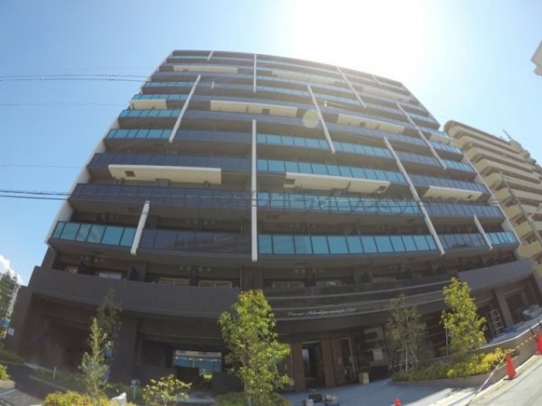 大阪市淀川区木川東１丁目のマンション