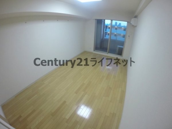 大阪市淀川区西中島２丁目のマンション