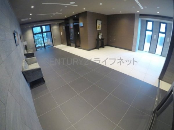 吹田市広芝町のマンション