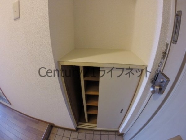 大阪市淀川区東三国６丁目のマンション