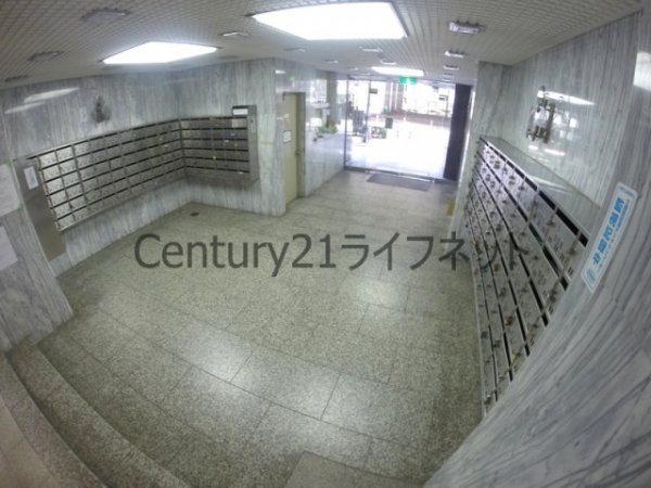 大阪市淀川区東三国６丁目のマンション
