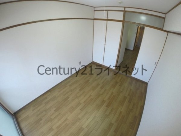 大阪市淀川区東三国６丁目のマンション