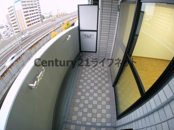 大阪市淀川区東三国３丁目のマンション