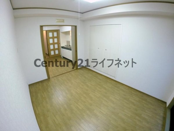 大阪市淀川区東三国３丁目のマンション