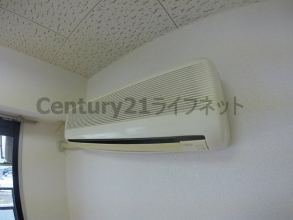 大阪市淀川区十三東１丁目のマンション