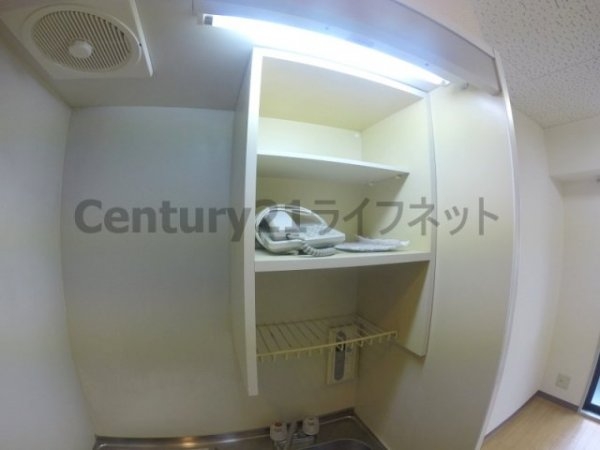 大阪市淀川区十三東１丁目のマンション
