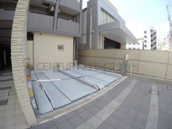 吹田市広芝町のマンション