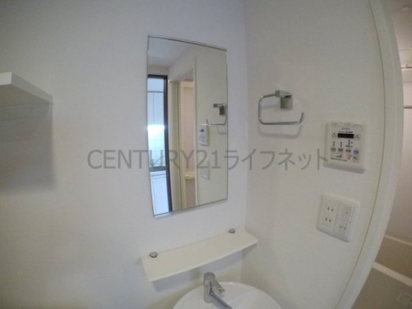 吹田市広芝町のマンション