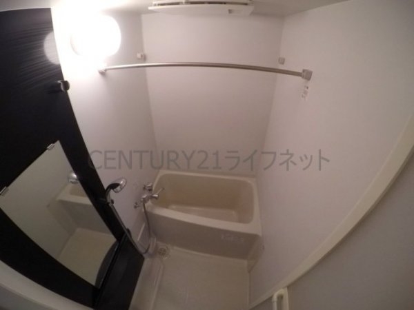 吹田市広芝町のマンション