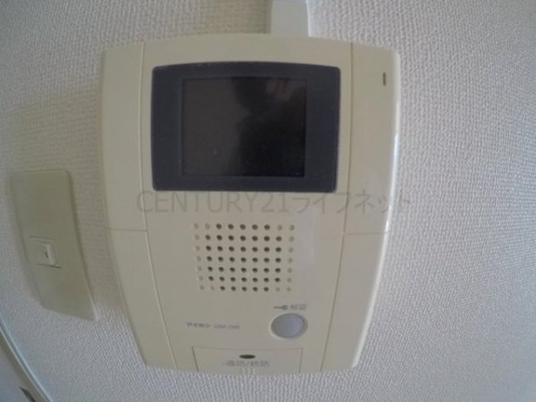 大阪市淀川区十三本町２丁目のマンション