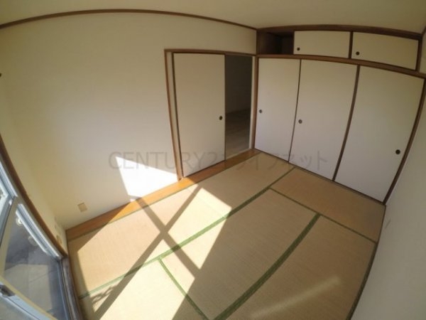 大阪市淀川区十三本町２丁目のマンション