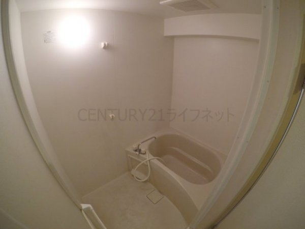 大阪市淀川区十三本町２丁目のマンション