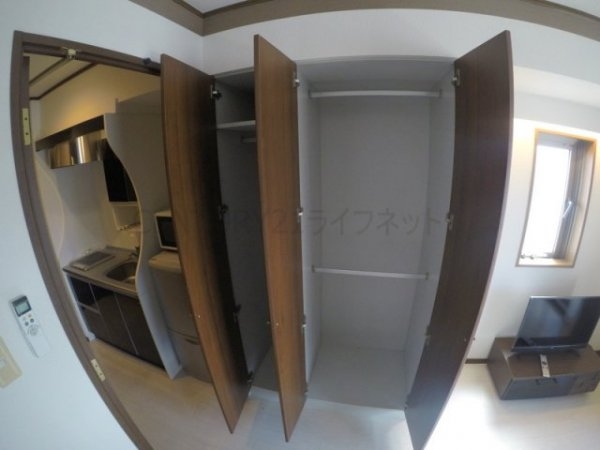 アスール江坂
