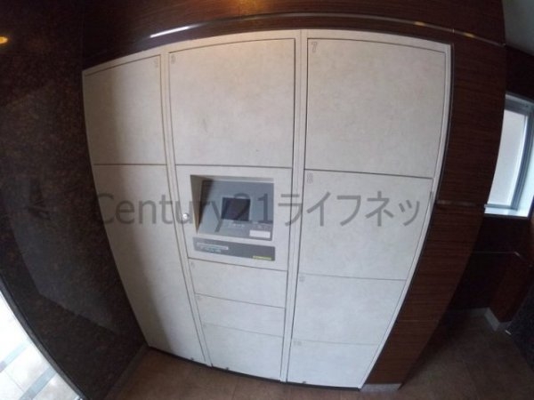 SWISS梅田東
